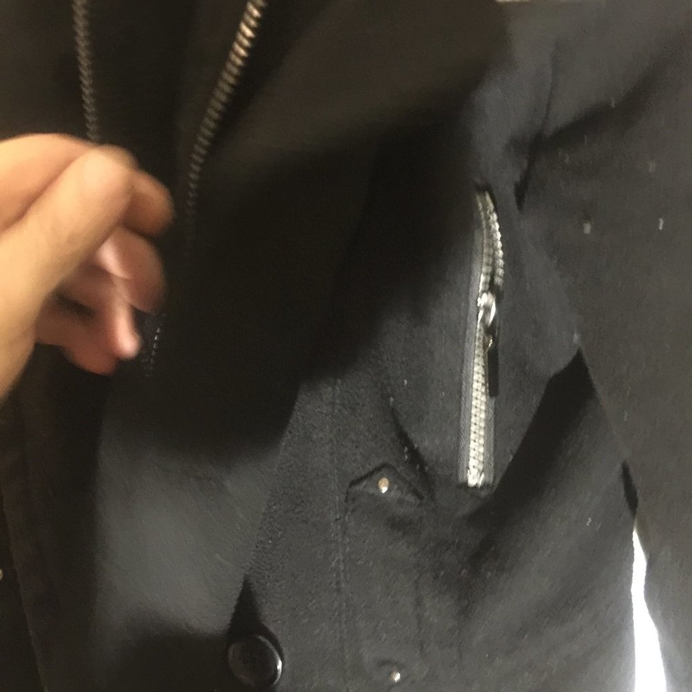 coat - Picture 2 of 6